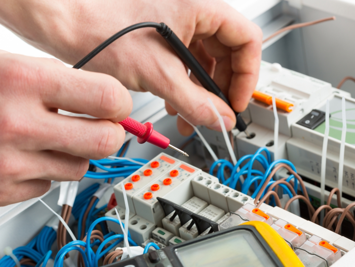 compétences techniques d'un électricien impactent la qualité de son travail